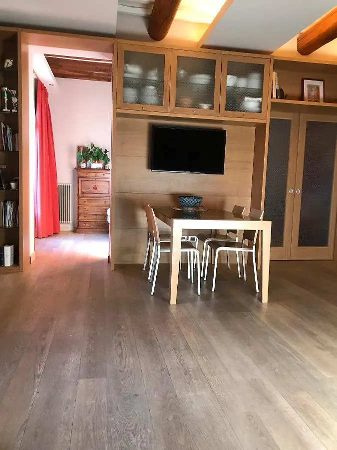Сasa de vacaciones Appartamento In Villa Con Piscina - Mhateria Relais Rignano sullʼArno Italia